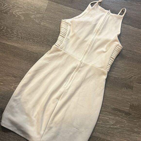 B.Darlin womens size 5/6 white dress - Picture 4 of 6